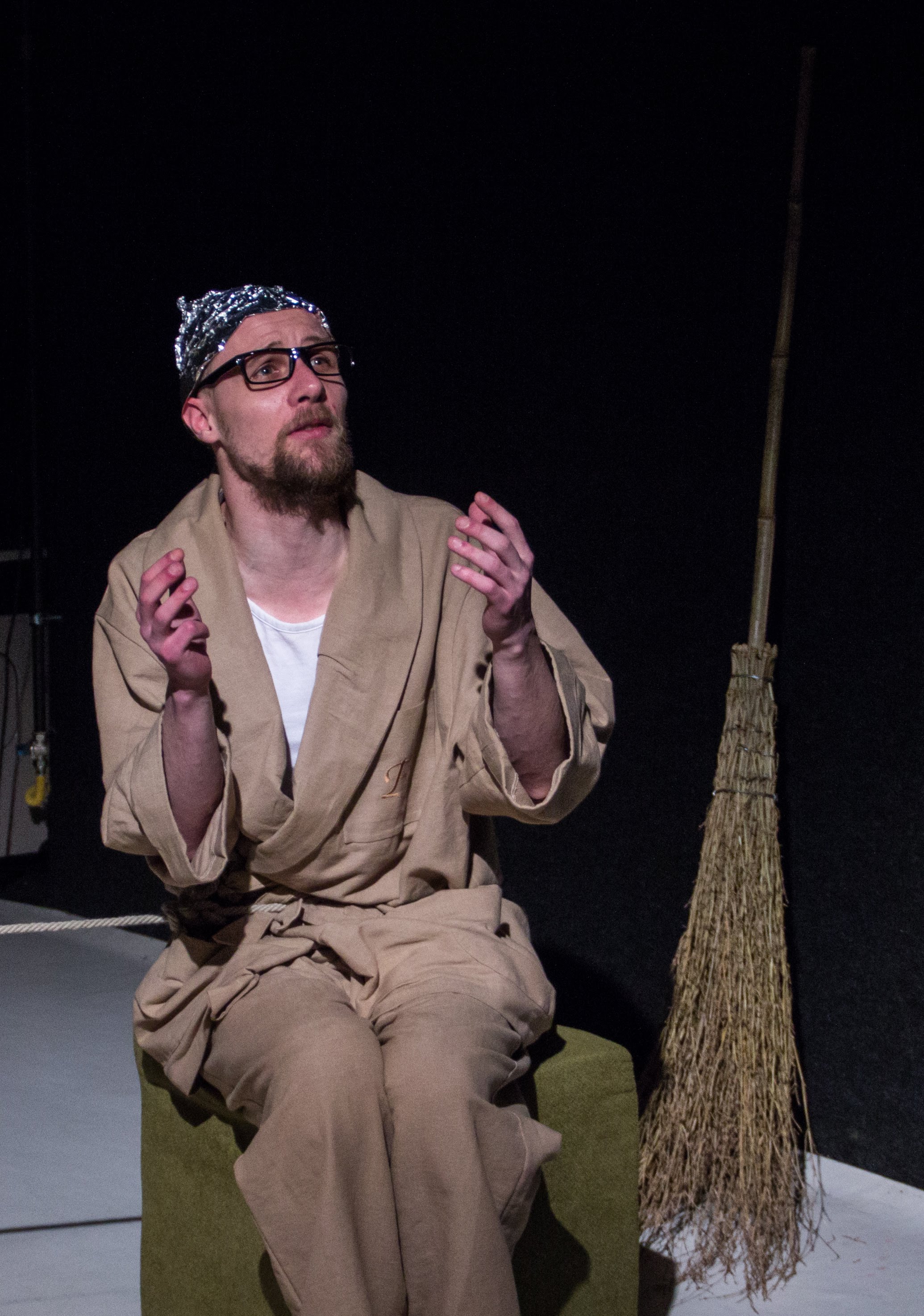 З вистави 22