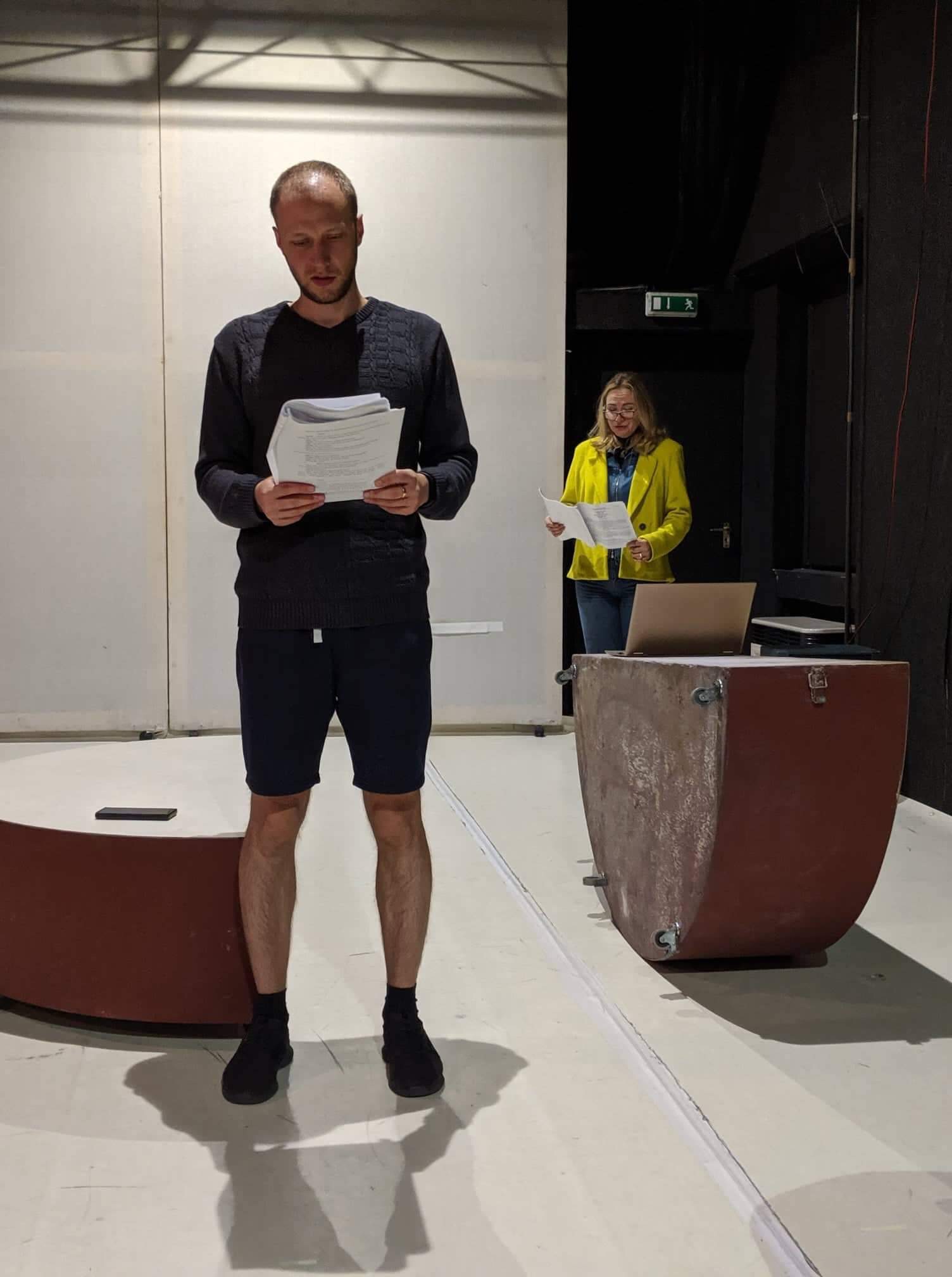 За лаштунками 2