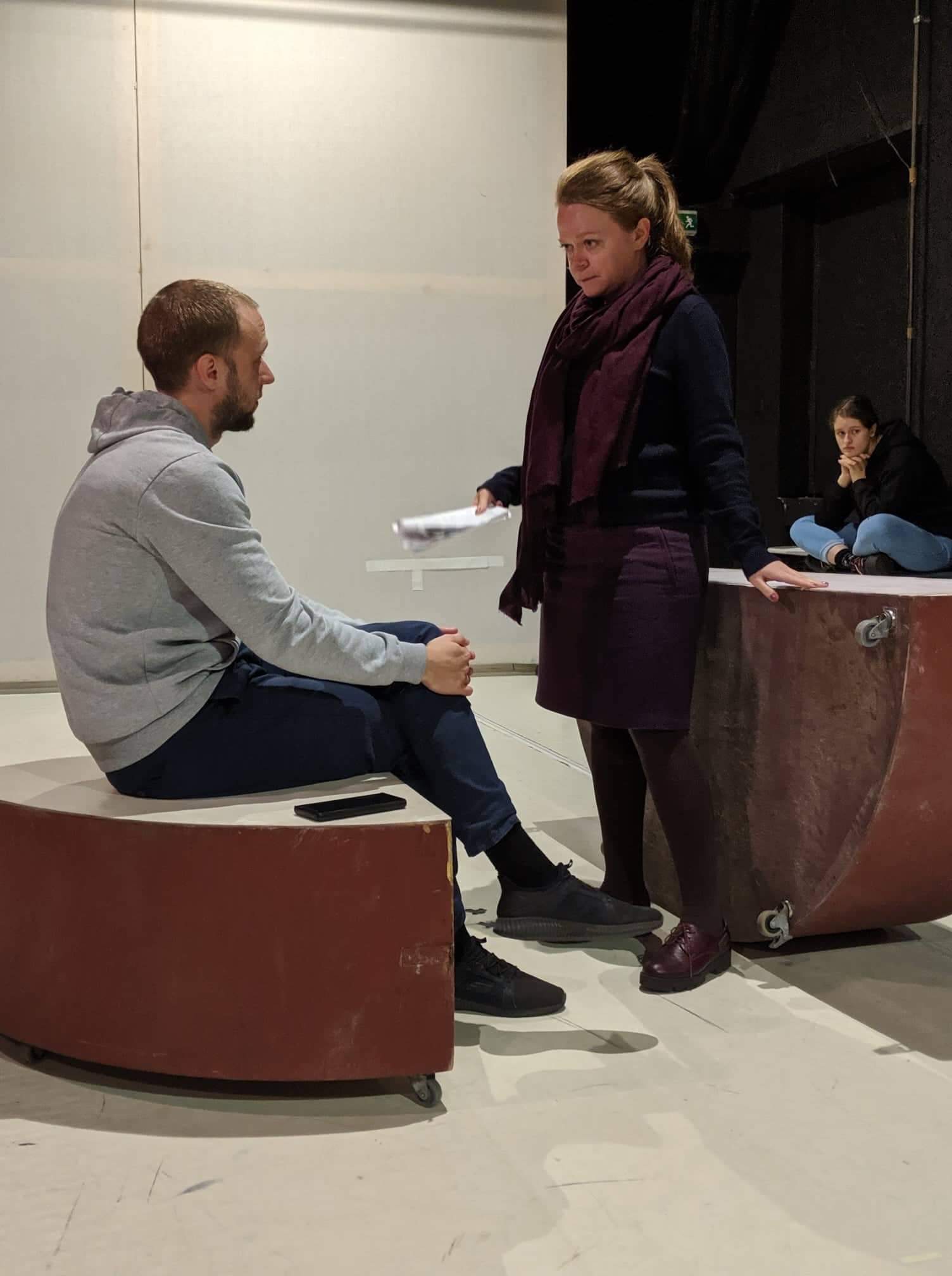 За лаштунками 12