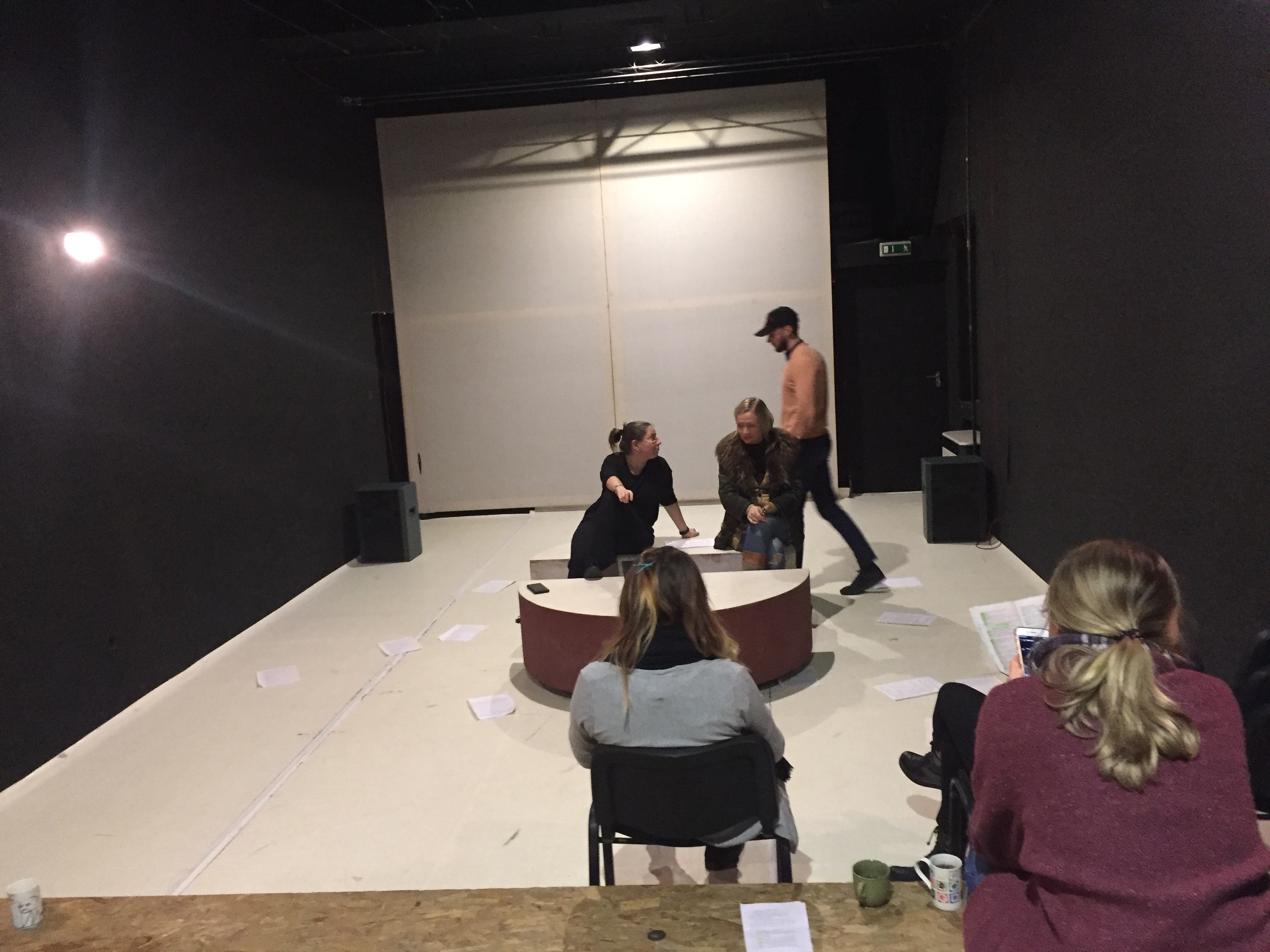 За лаштунками 19