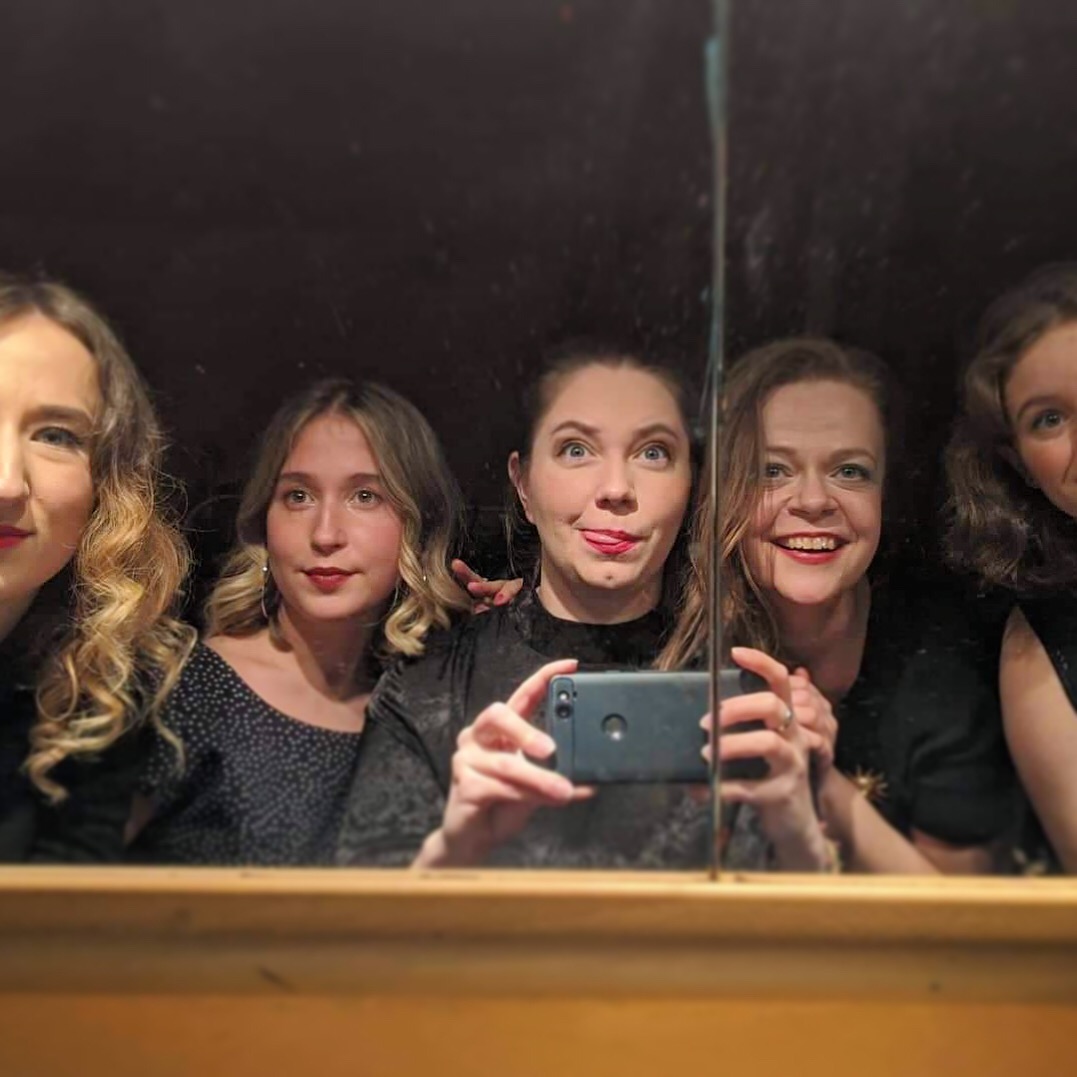 З вистави 14