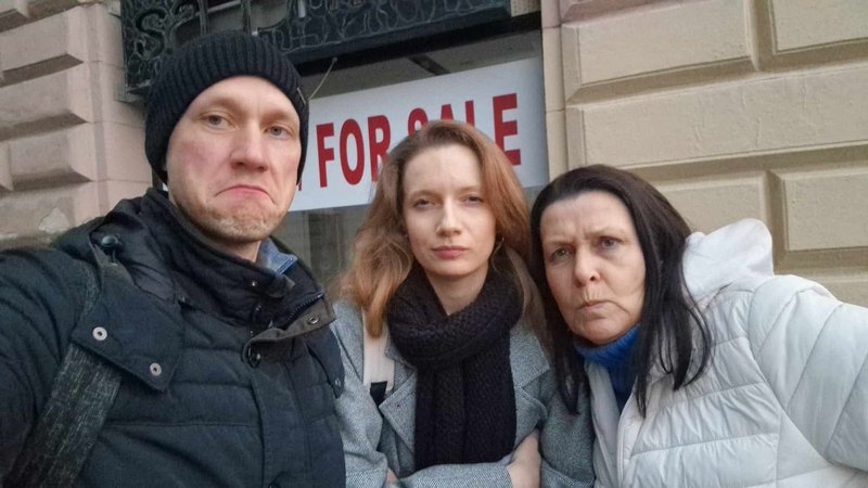 Angry gráj photo