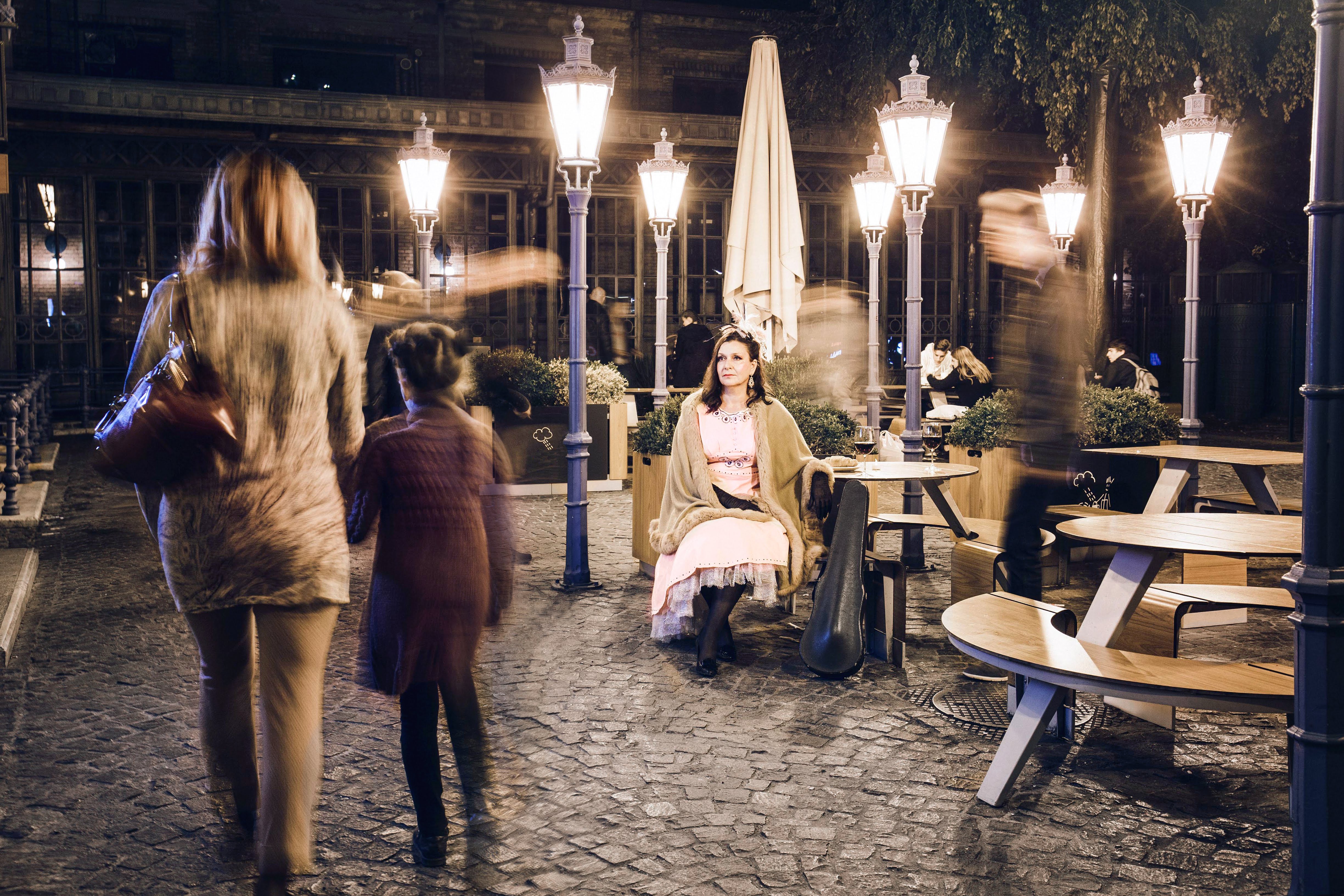 За лаштунками 12