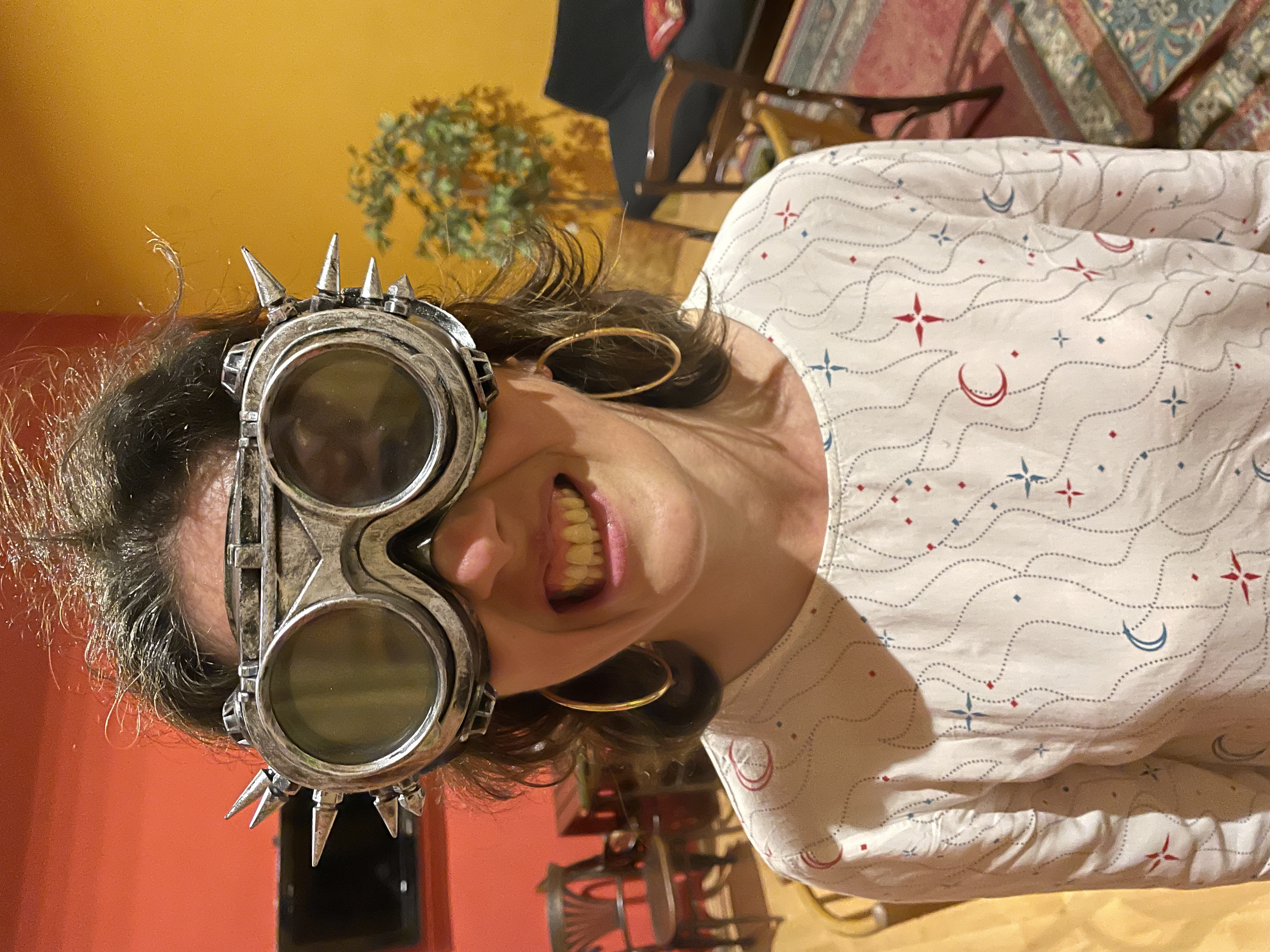 За лаштунками 13