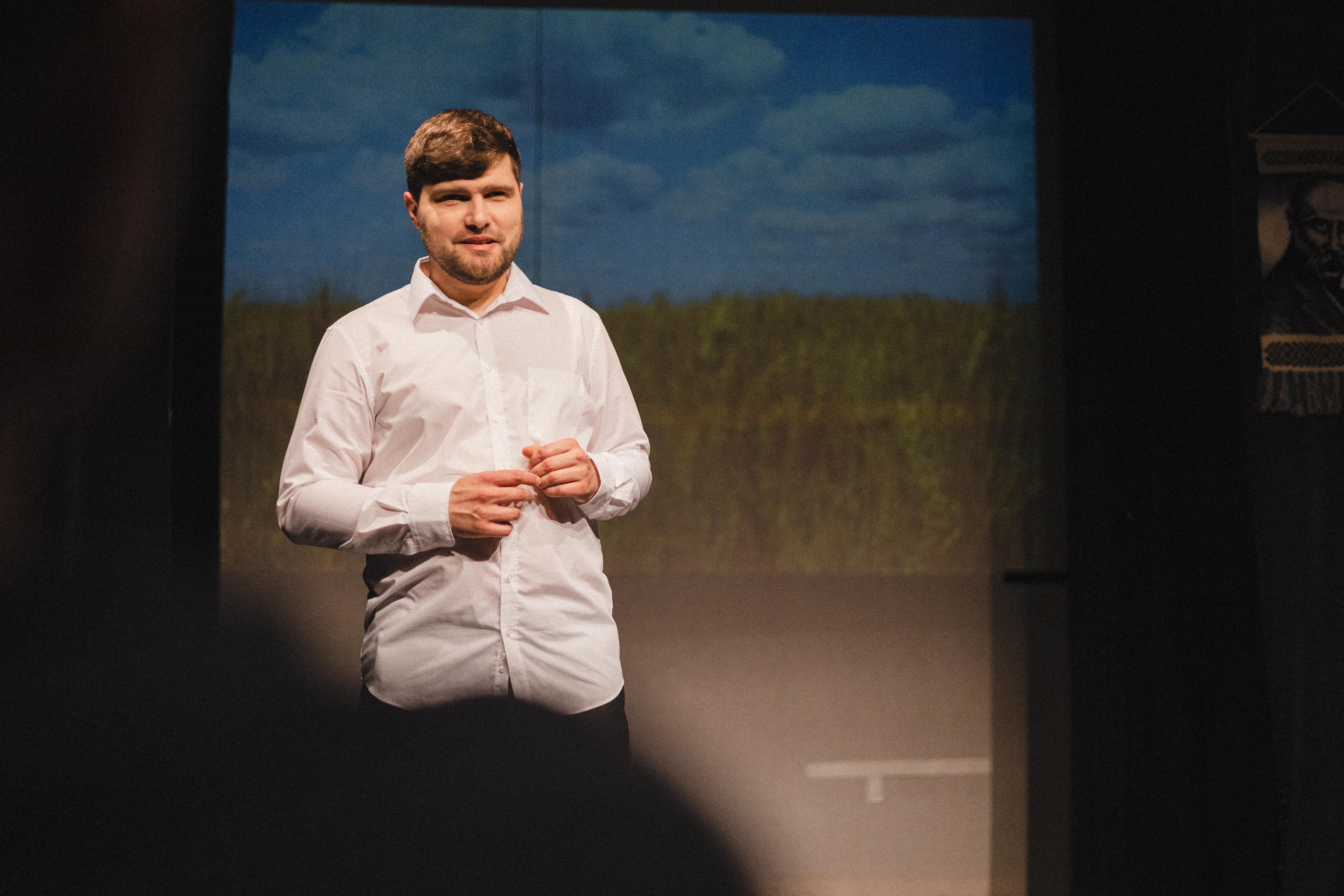 З вистави 11