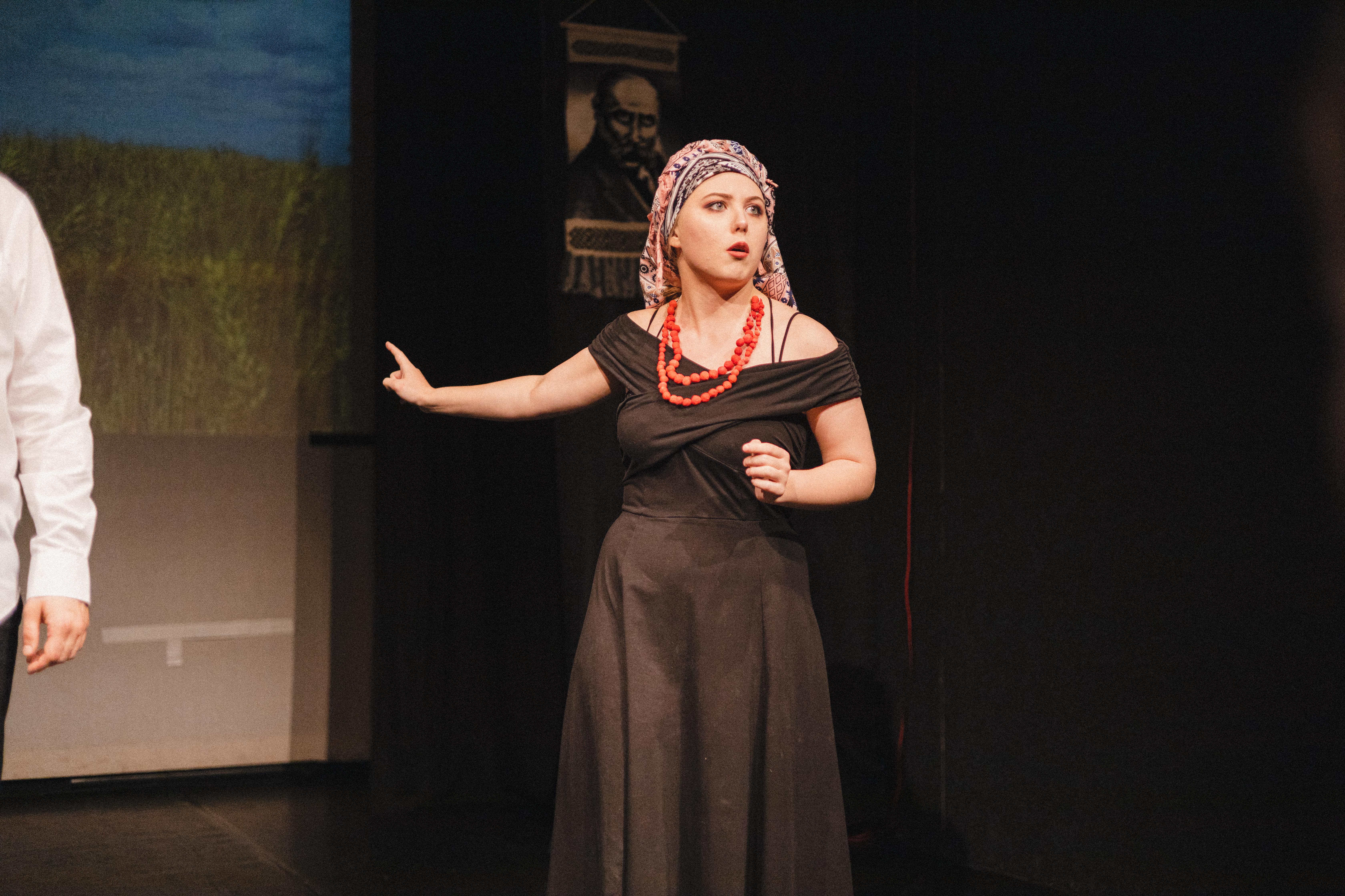 З вистави 15